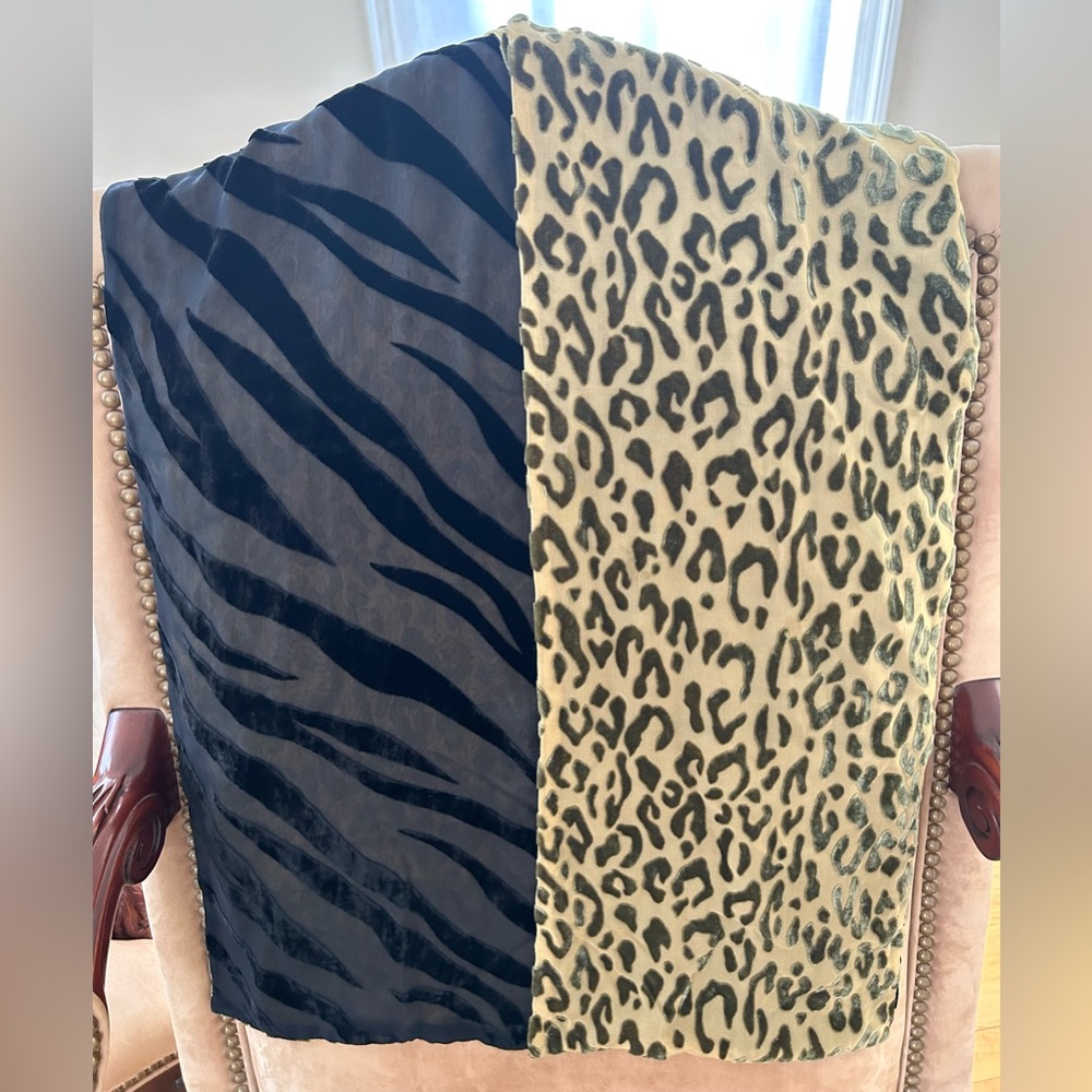Reversible Velvet Animal Print Design Scarf in Tan Beige Olive Green and Black